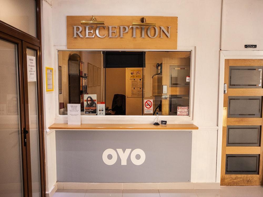 埃尔沃斯 Oyo Osterley Park酒店 外观 照片