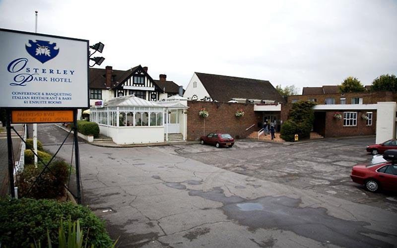 埃尔沃斯 Oyo Osterley Park酒店 外观 照片