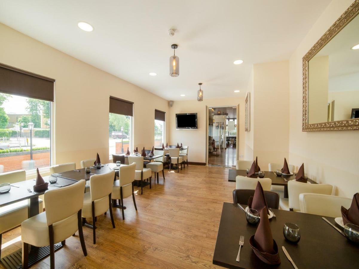 埃尔沃斯 Oyo Osterley Park酒店 外观 照片