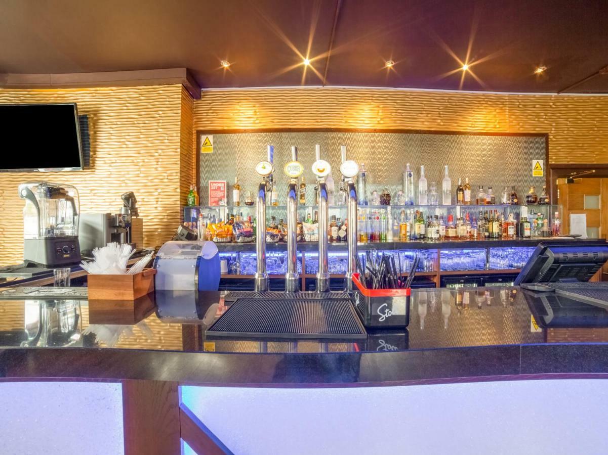 埃尔沃斯 Oyo Osterley Park酒店 外观 照片